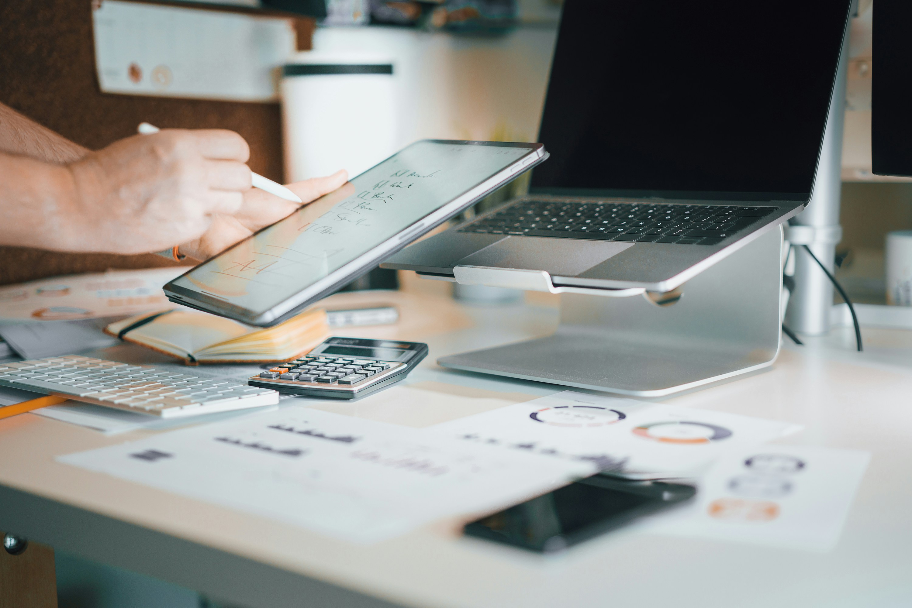 Manage Sustainability Risk and Compliance